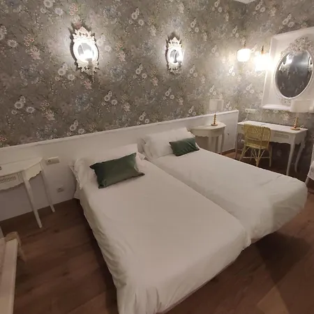 Hotel Diego